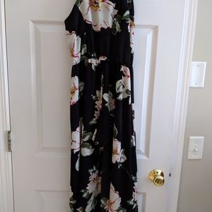 Sleeveless shorts/dress one piece. Large